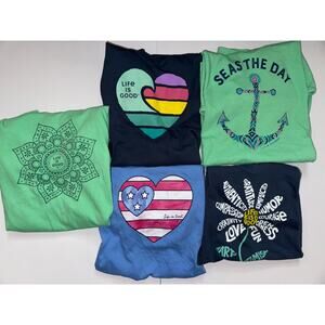 Life Is Good Women’s Crusher Graphic Tee V Neck Lot Of 5 Size M Short Sleeve‎